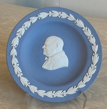 Wedgewood light blue with - light,