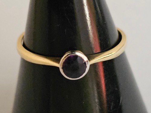 18ct and amethyst - , size