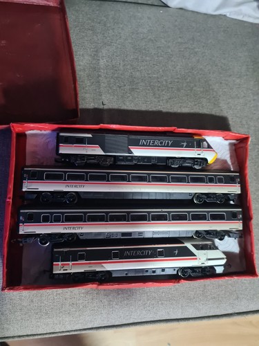 Hornby intercity 225 - hornby, hst