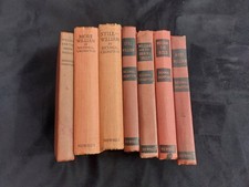 7 x William  Richmal Crompton