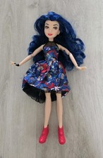 DISNEY DESCENDANTS EVIE DOLL - ISLE OF THE LOST - JEWEL BILEE - SEE DESCRIPTION 