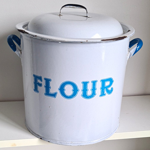 Genuine vintage enamel - vintage,