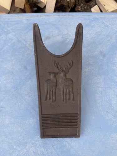 Cast iron stag boot - cast, scraper