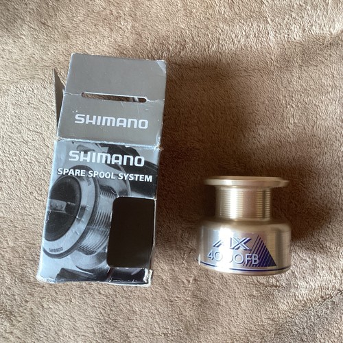 New shimano 4000fb - new, spare