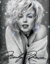 MARILYN MONROE SEXY BUSTY