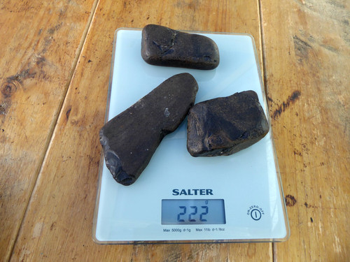 Unpolished natural whitby - natural, jet