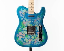 Fender CIJ Blue Flower