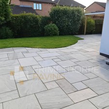 Kandla Grey Patio Slabs –
