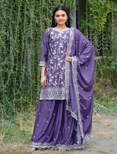 Indian salwar kameez pakistani - indian,