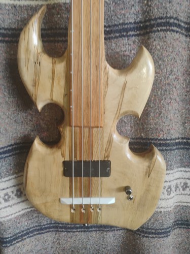 Right hand fretless bass - right-hand,