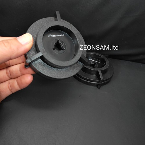Pair pioneer plastic nab hub - pair,