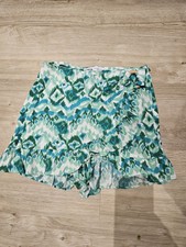 Zara Green And White Patterned Skorts Size XS