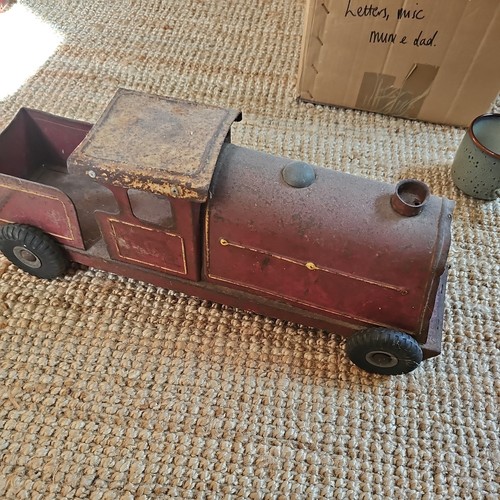 Vintage metal minature train - vintage,