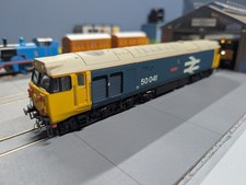 Hornby Class 50 50041 Balwark
