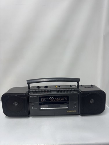 Vintage portable radio - vintage,