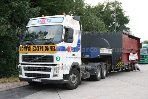 Truck photo volvo - truck,