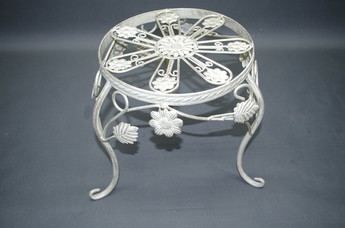 Flower table side - table, metal