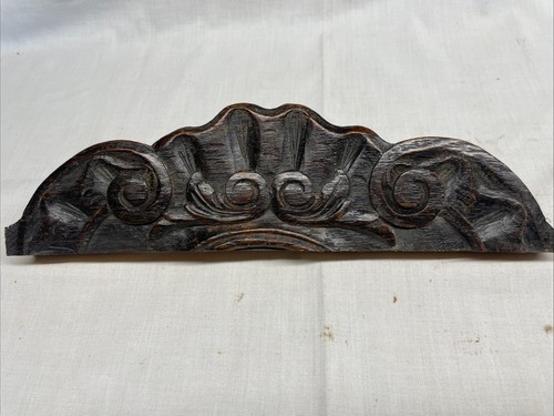 Carved oak panel pediment - carved,