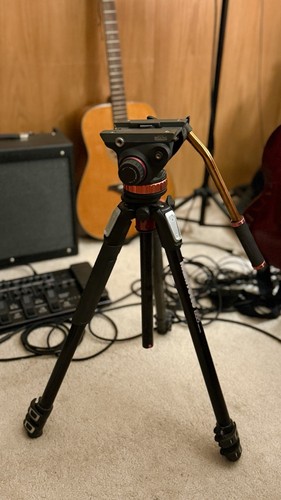 Manfrotto 055 video tripod - video,