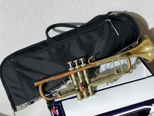 Vincent bach stradivarius - vincent,