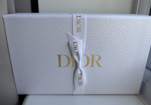 Dior gift box - dior,