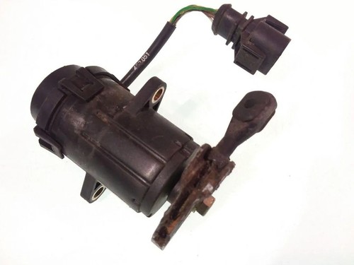 Audi avant b4 throttle - audi, 8c,