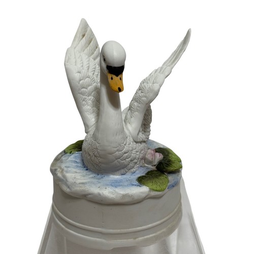 Vintage porcelain swan music - vintage,