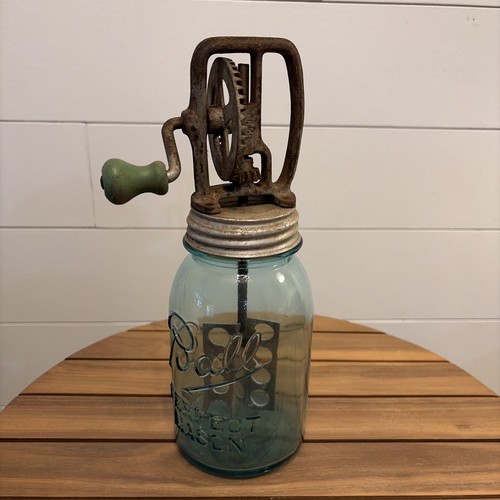 Vintage butter churn - vintage, ball