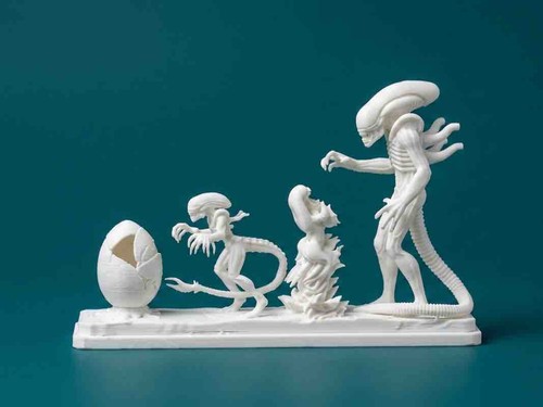 Xenomorph life cycle alien