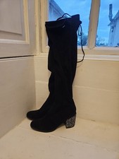 GUESS Women's Boots Size 6 Fabulous Sparkly 3 Inch Heels !