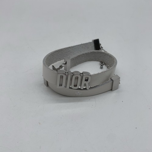 Dior leather star bracelet vgc - dior,