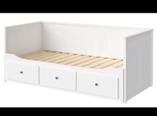 Ikea White Hemnes Daybed w 3 drawers (single to double bed) good cond