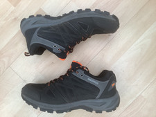 Trespass Fisk Trail walking/hiking  trainers Size  7Uk      (41EU)