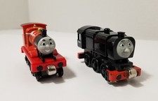 Thomas & Friends - Neville & James Lot Of 2 Thomas Diecast Metal Trains