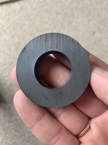 Large strong ferrite - ferrite, ring