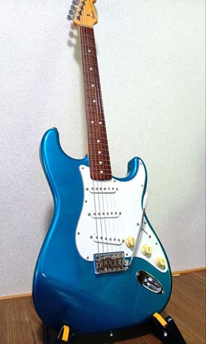 Fender japan stratocaster - japan,