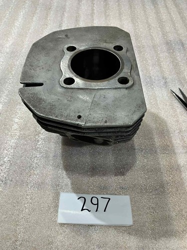 Kawasaki 500 triple - h1,