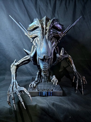 Aliens queen statue ltd - ltd, to