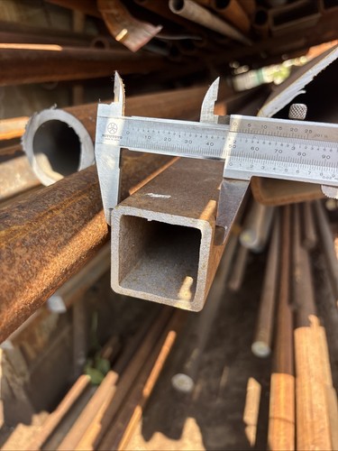 50x50x4 square mild steel - mm,