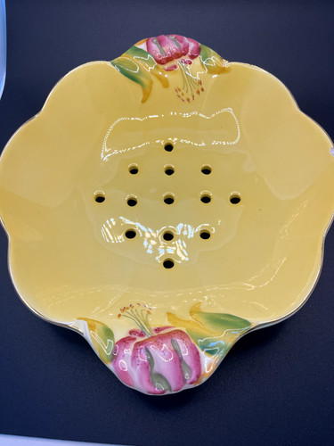 1960s floral pottery - 1960s, drainer