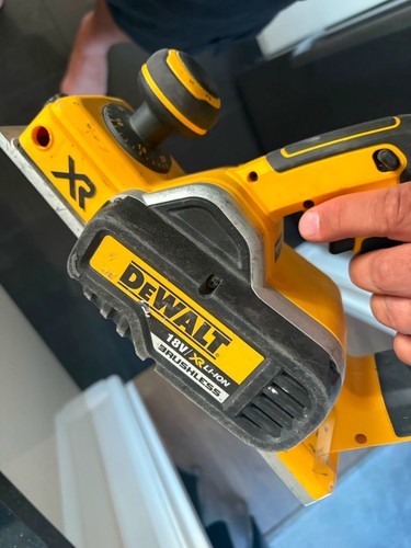 Dewalt dcp580 18v cordless - dcp580,