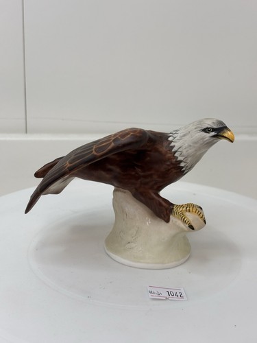 Crown staffordshire bird - staffordshire, the