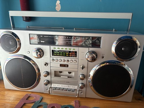 Gpo brooklyn boombox radio - gpo,