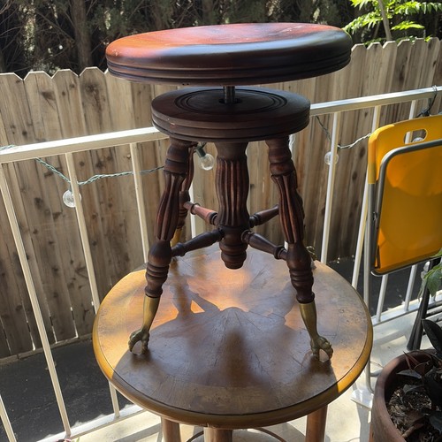 Great oak antique - great,