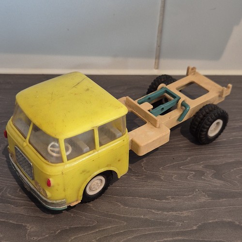 Vintage yellow skoda 706 - vintage,