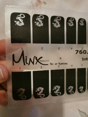 Black with dragon minx - black,