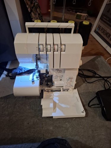 Singer s010l overlocker - overlocker, sewing