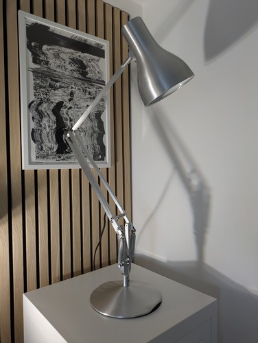 Anglepoise type desk - desk, lamp
