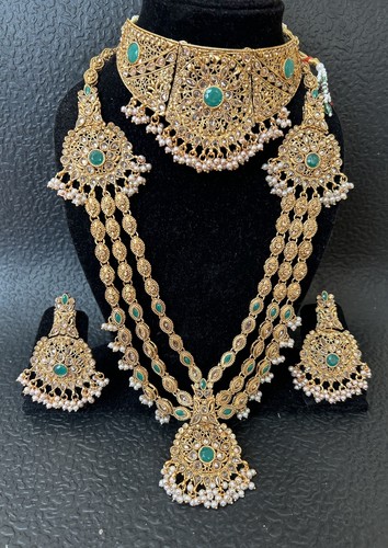 Gold plated green collar - green,