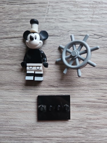 Disney mickey mouse steamboat - disney,